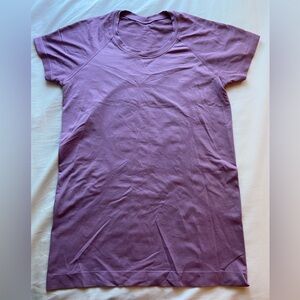 Lululemon Swiftly Tech Short-Sleeve Shirt 2.0